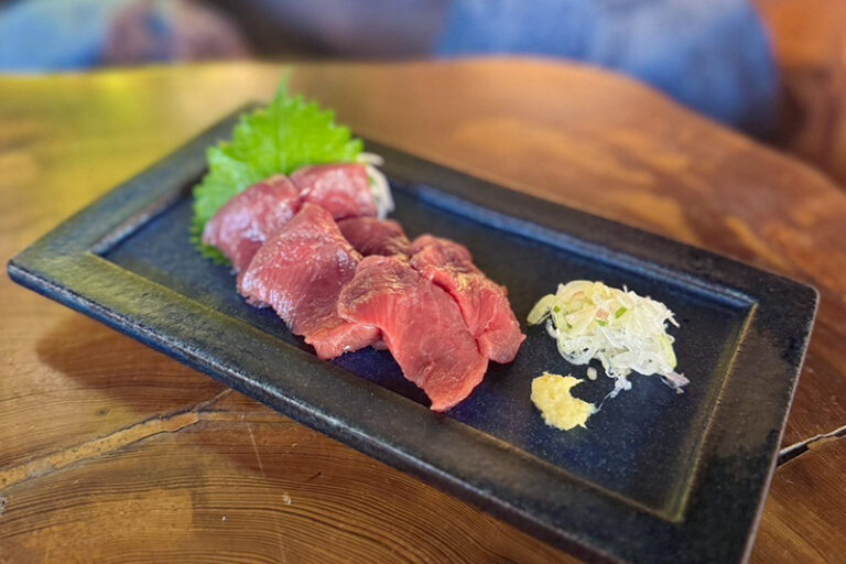 馬刺し　1,500円