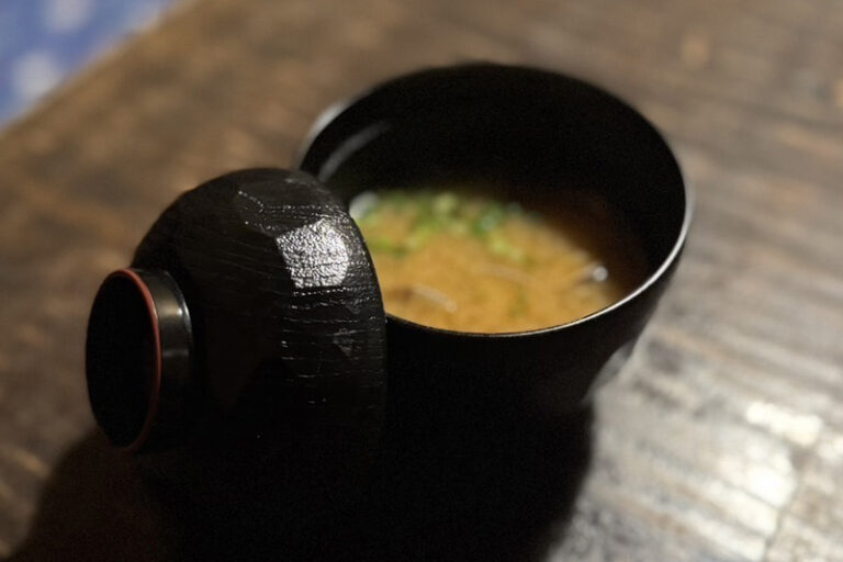 浅利の味噌汁　300円