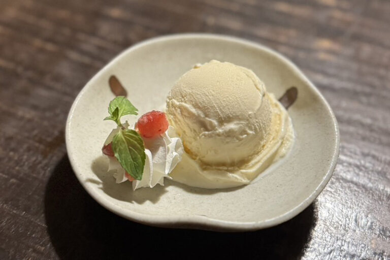 バニラアイス　500円