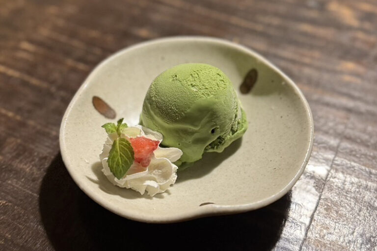 宇治抹茶アイス　550円